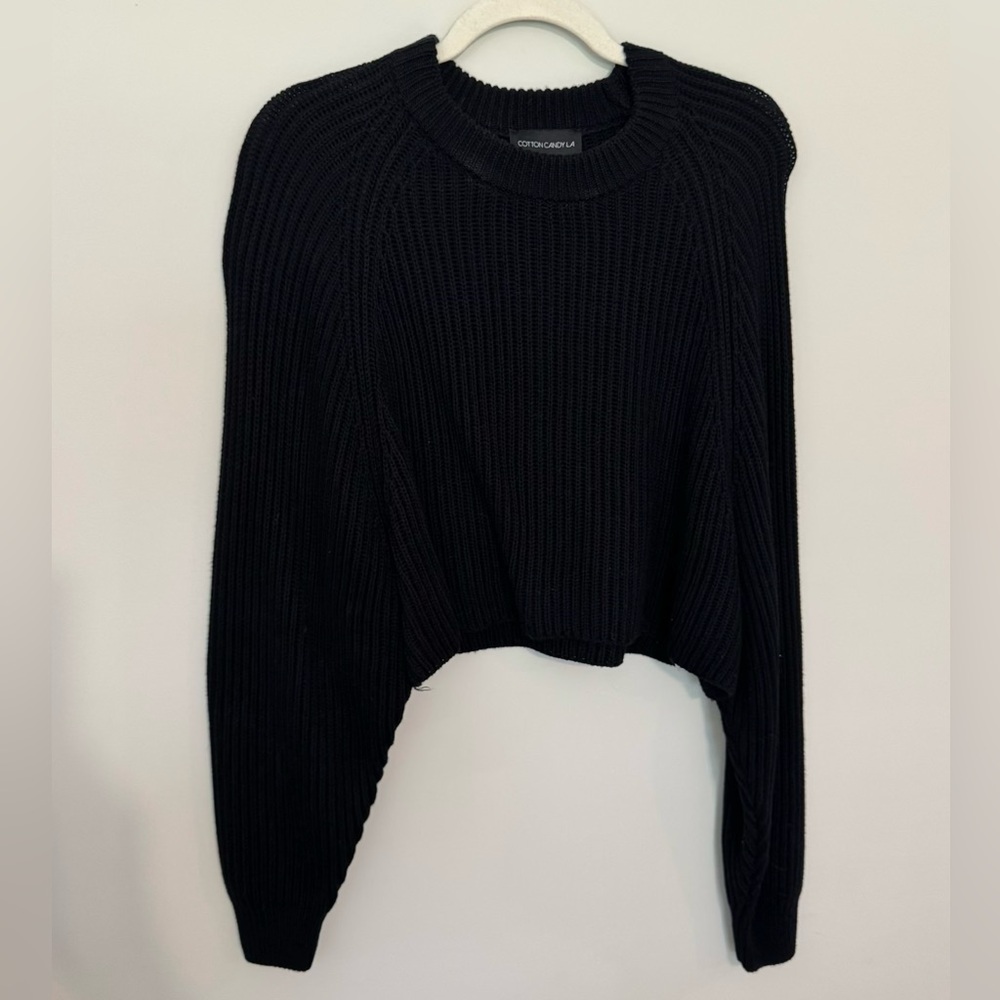 Black cropped sweater